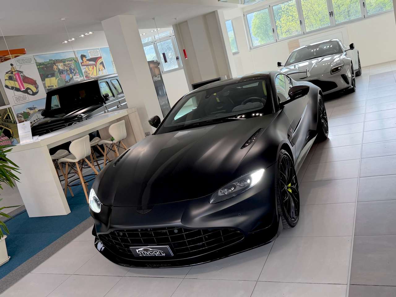 Aston Martin Vantage Coupe 4.0 V8 F1 EDITION JET BLACK SATINATO STUPEND