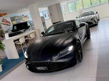 Coupe 4.0 V8 F1 EDITION JET BLACK SATINATO STUPEND