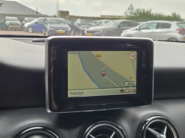 Mercedes-Benz A-Class view 14