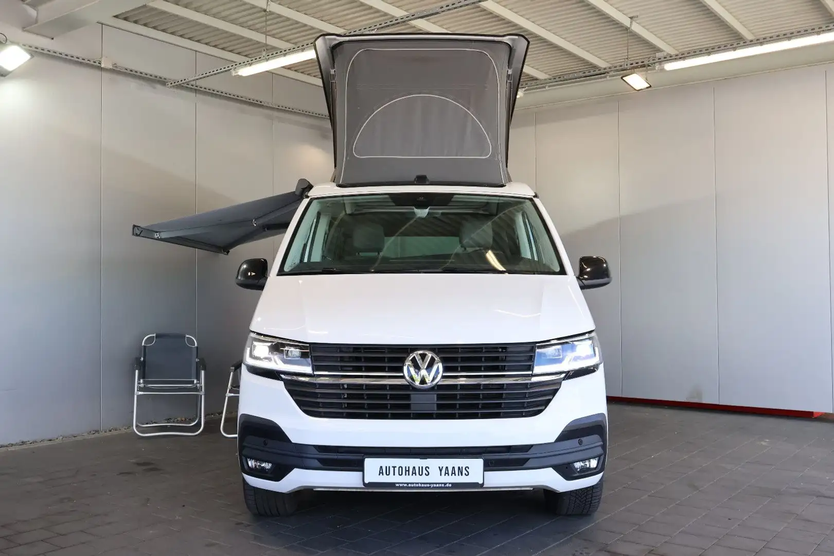 Volkswagen T6 California Beach ACC+KAM+LED+AUFSTELLDACH Weiß - 2