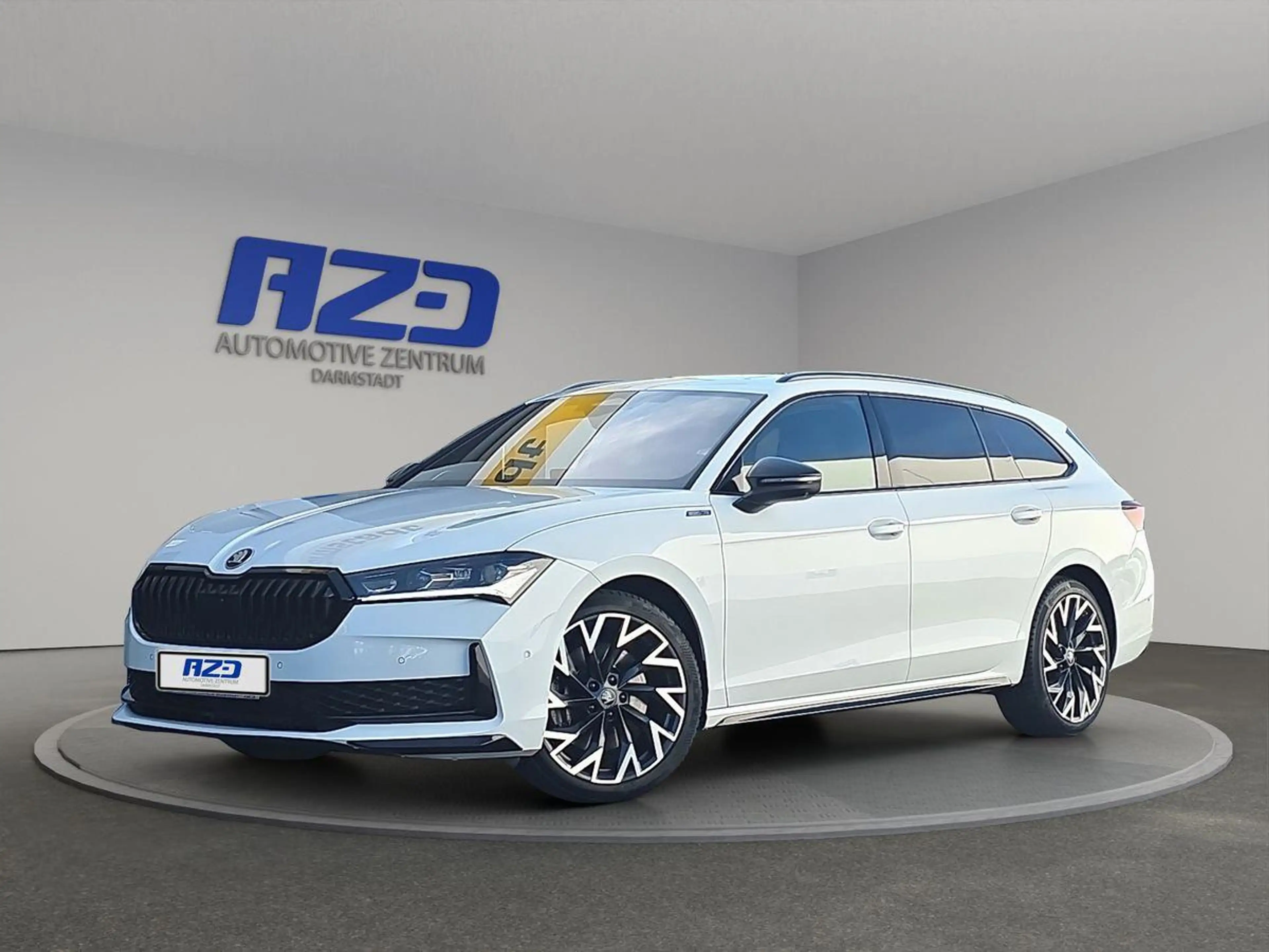 Skoda Superb TDI 4x4 Sportl PANO AHK SITZBLF STNDHZ 360°