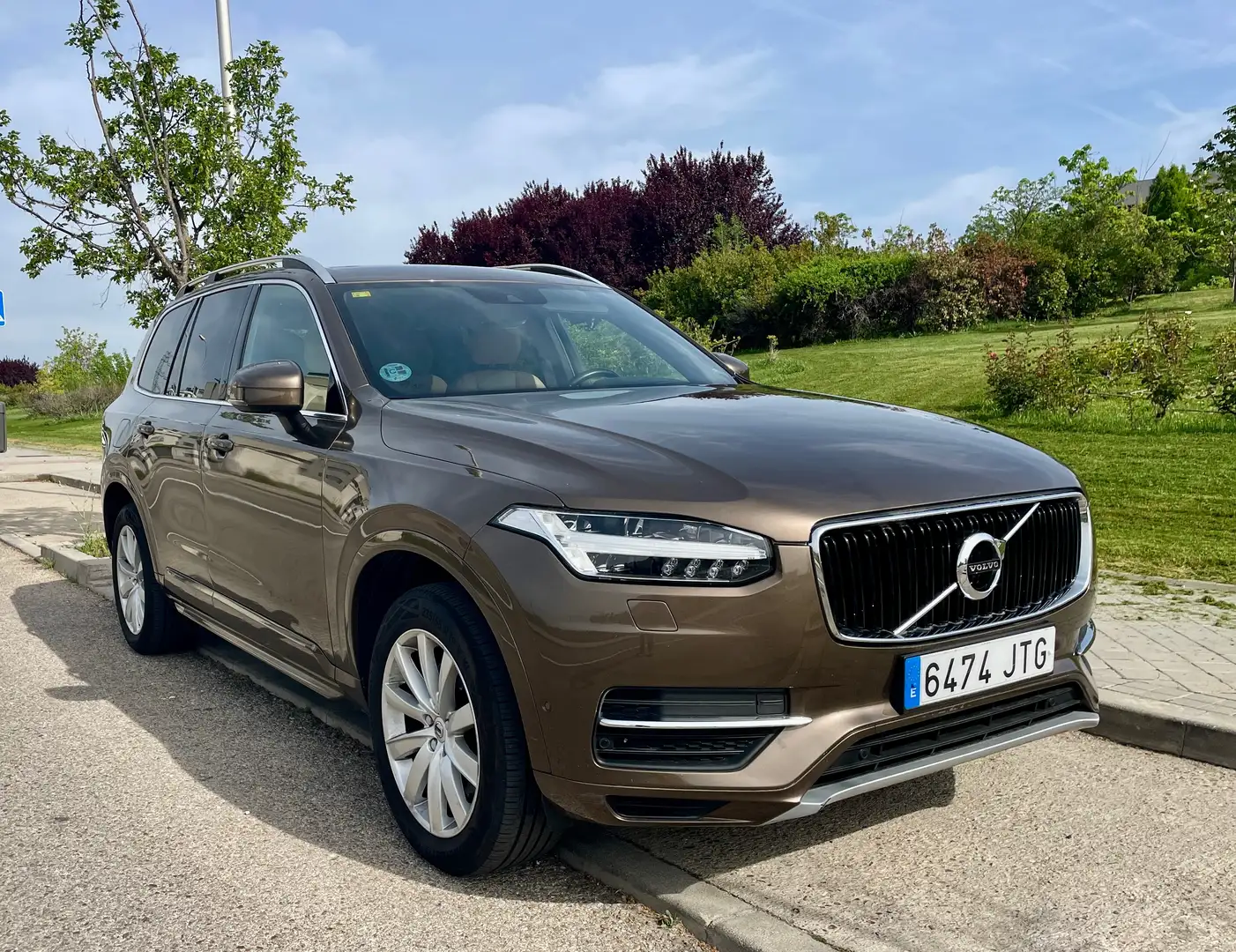 Volvo XC90 XC90 T5 Momentum AWD Aut. Momentum Marrón - 2