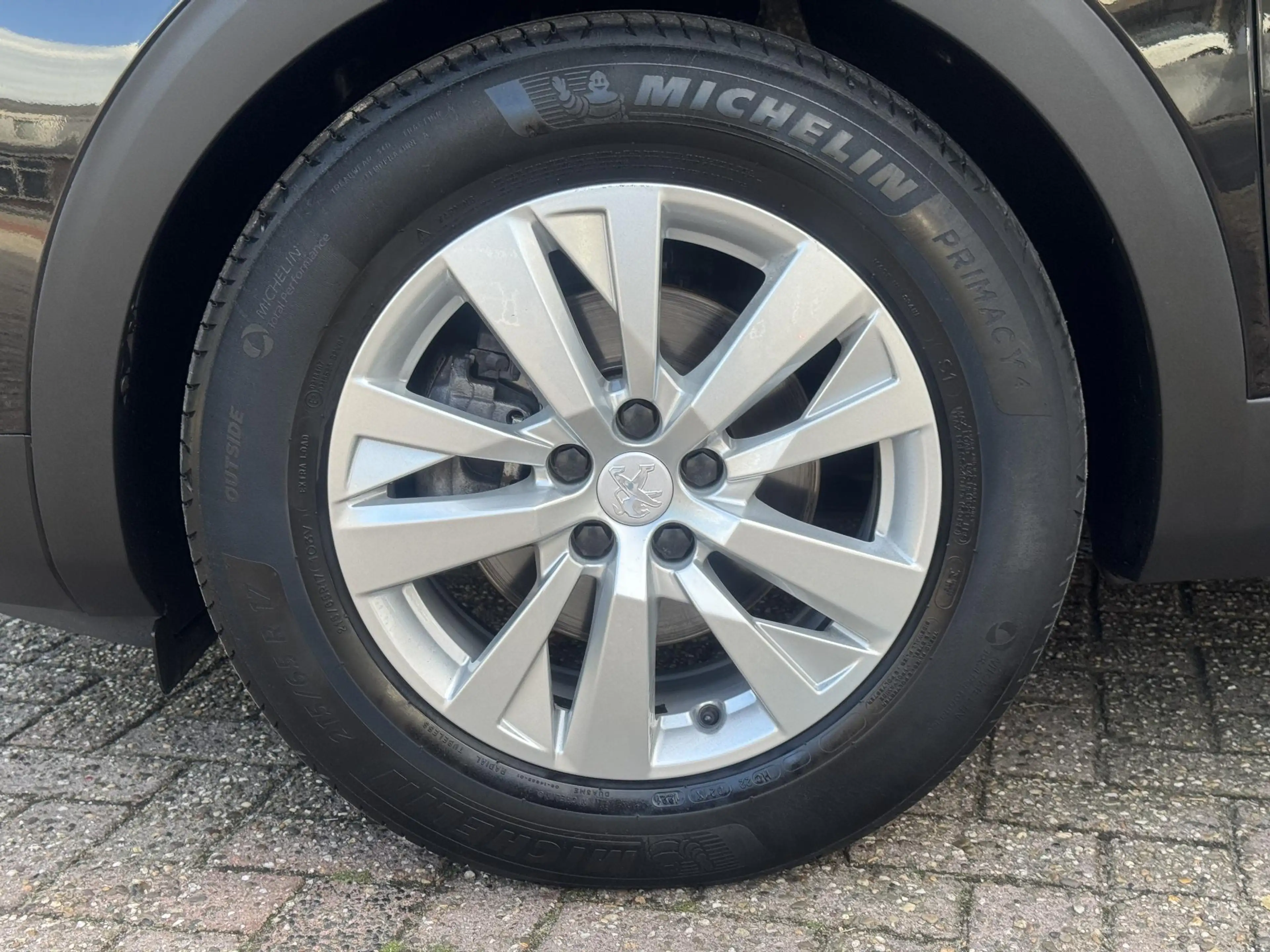 Peugeot 5008 1.2 Allure / Geen Import / 100% Onderhoud / 7 Pers — photo 19