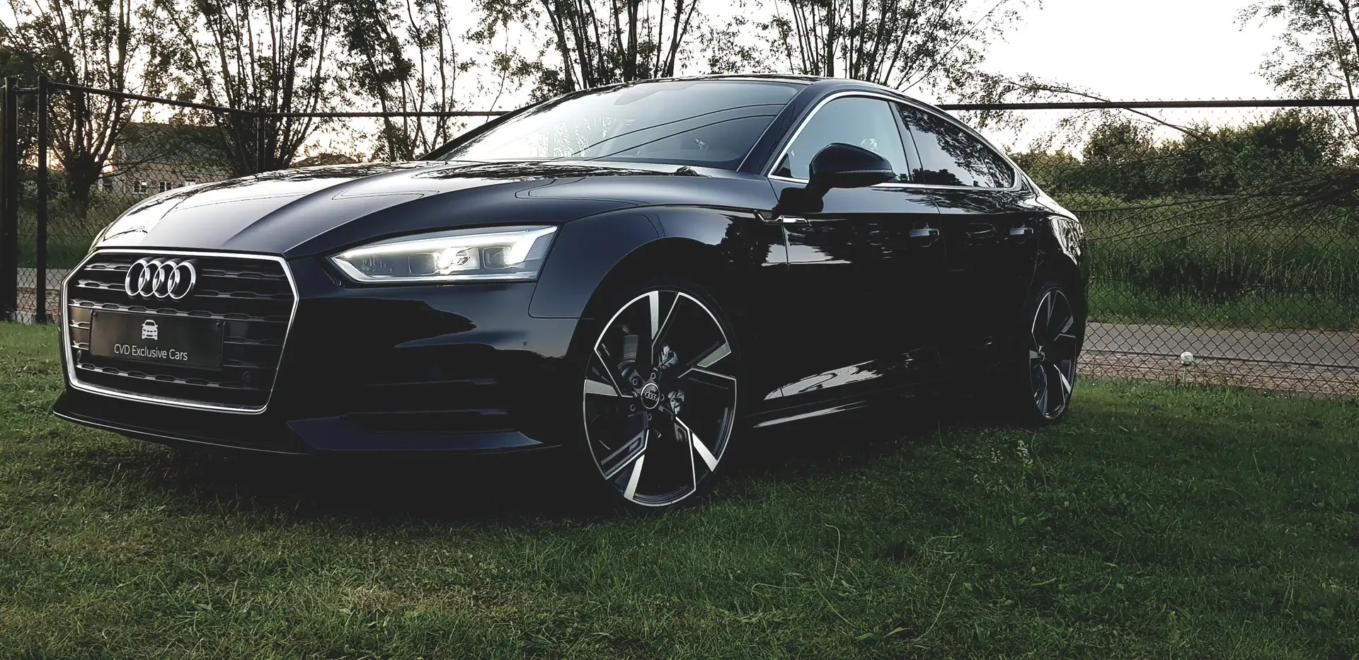 Audi A5 Sportback 35 TFSI S tronic-LED-Virtual-Leder-12MG Noir - 2