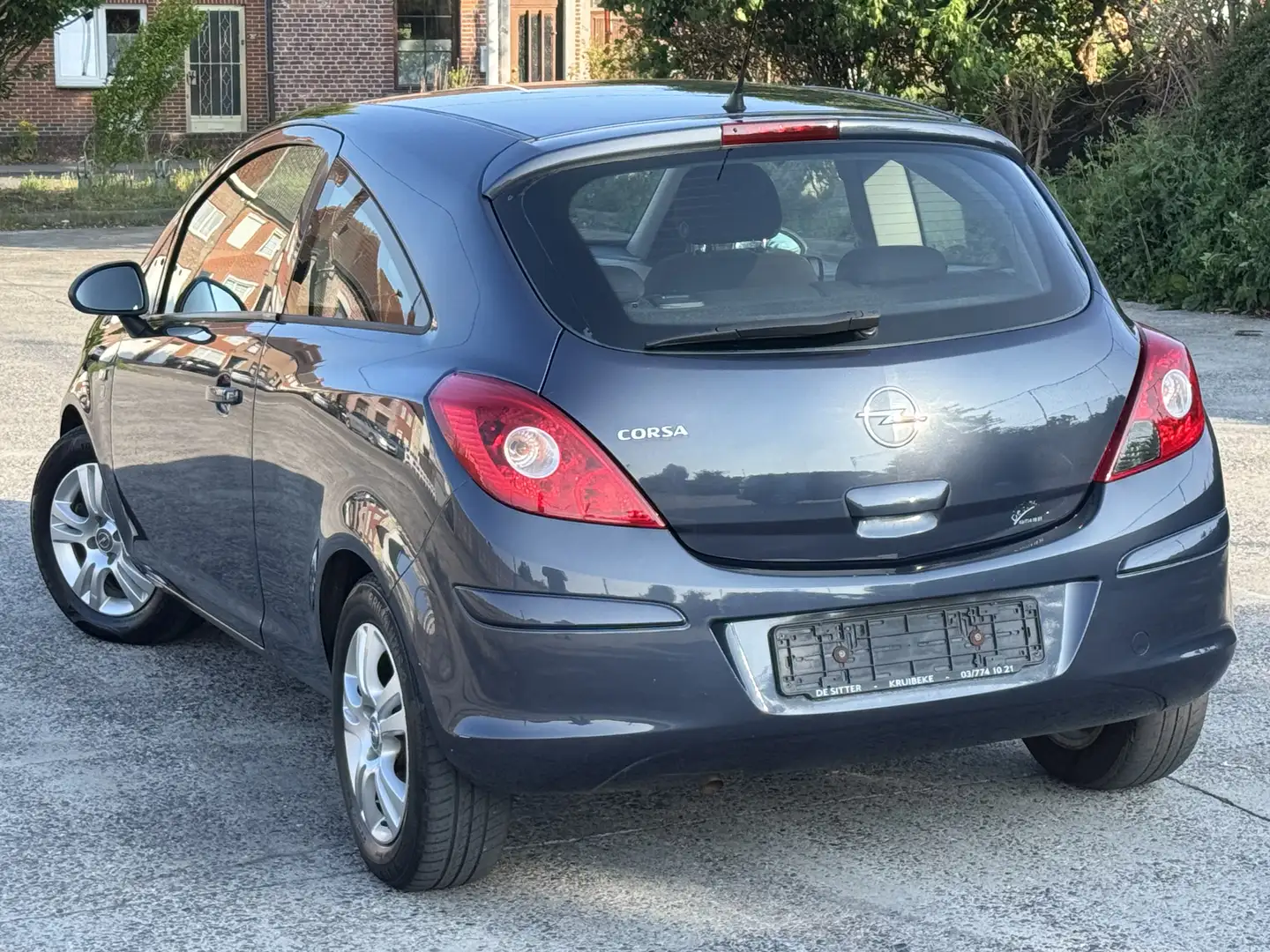 Opel Corsa 1.2i Faible Km Airco Essence *Euro 5*Petit Prix Blauw - 2