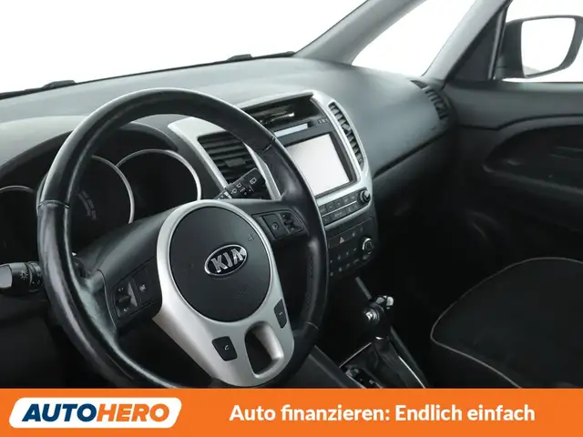 Kia Venga view 11