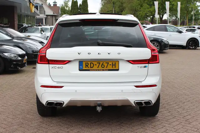 Volvo XC60 view 15
