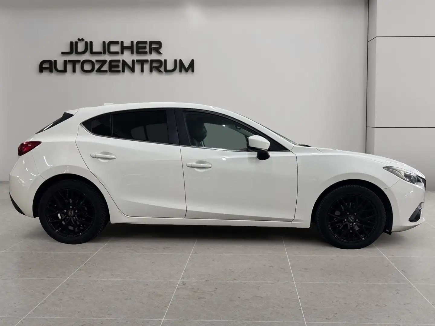 Mazda 3 Lim. Center-Line, Inspektion neu , 8x bereift Blanc - 2