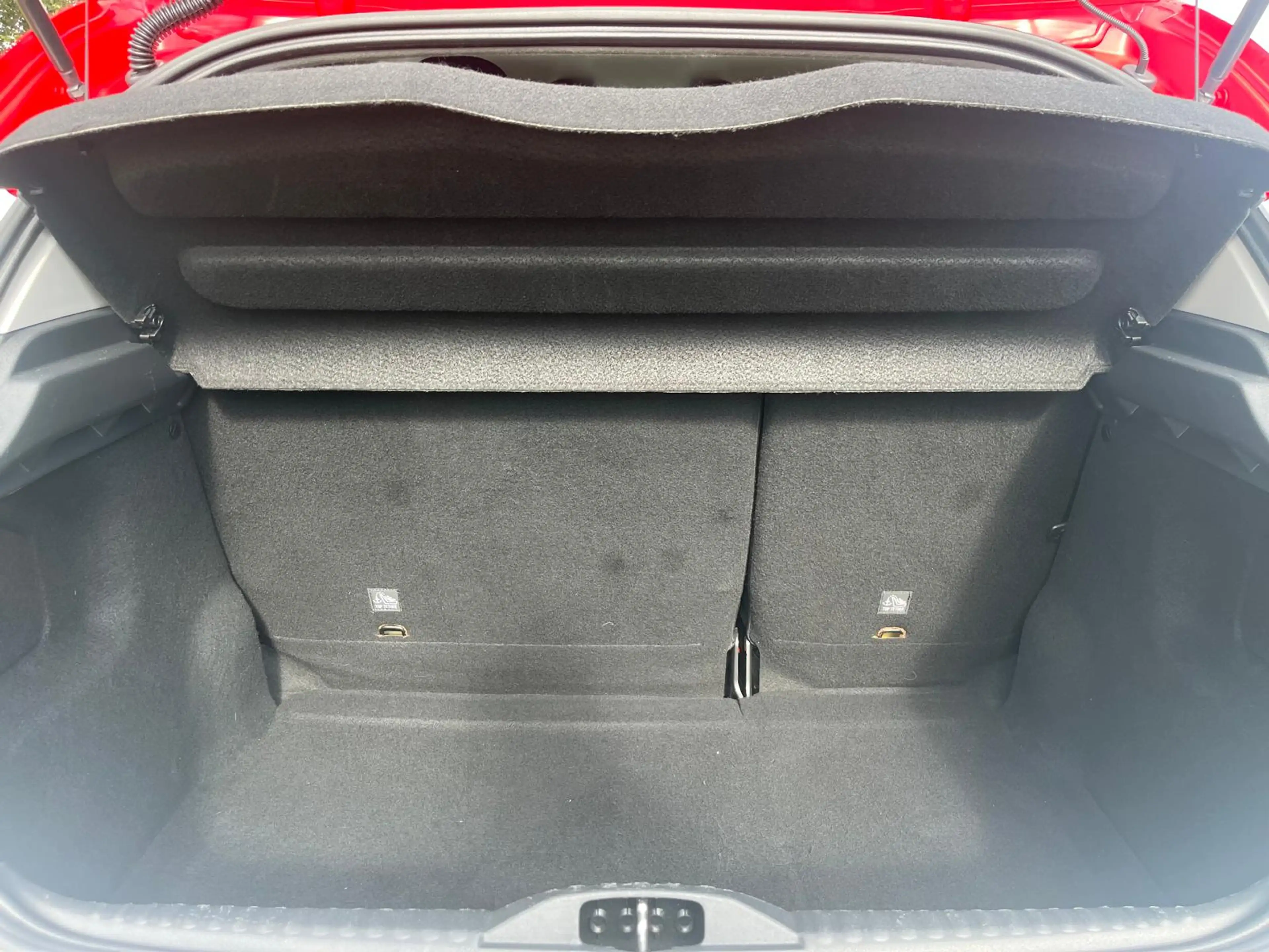 Citroen C3 1.2 PureTech S&S Shine — photo 9
