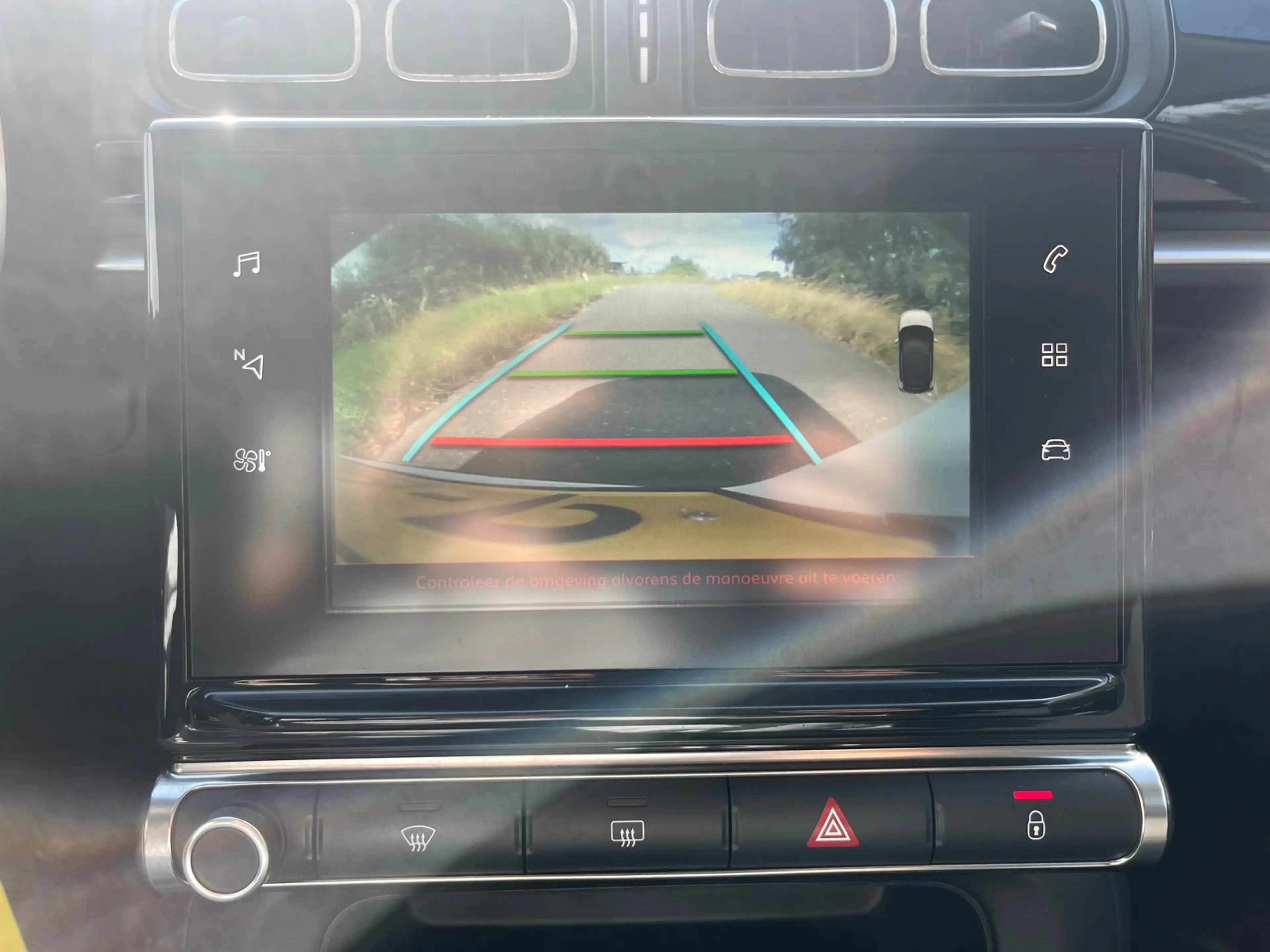 Citroen C3 1.2 PureTech S&S Shine — photo 14