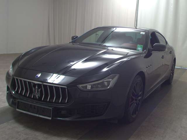 Maserati Ghibli 3.0 V6 Leder Navi Schiebedach Kamera