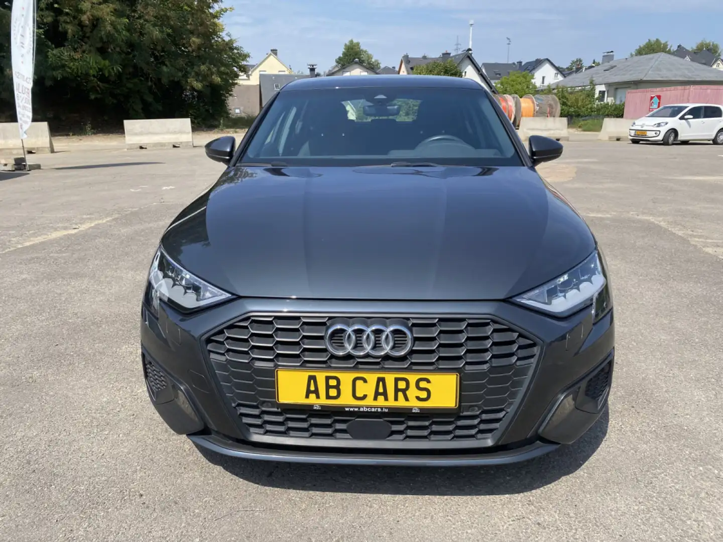 Audi A3 A3 SportBack 30Tfsi 110 ACC 2xPDC LED Gris - 2