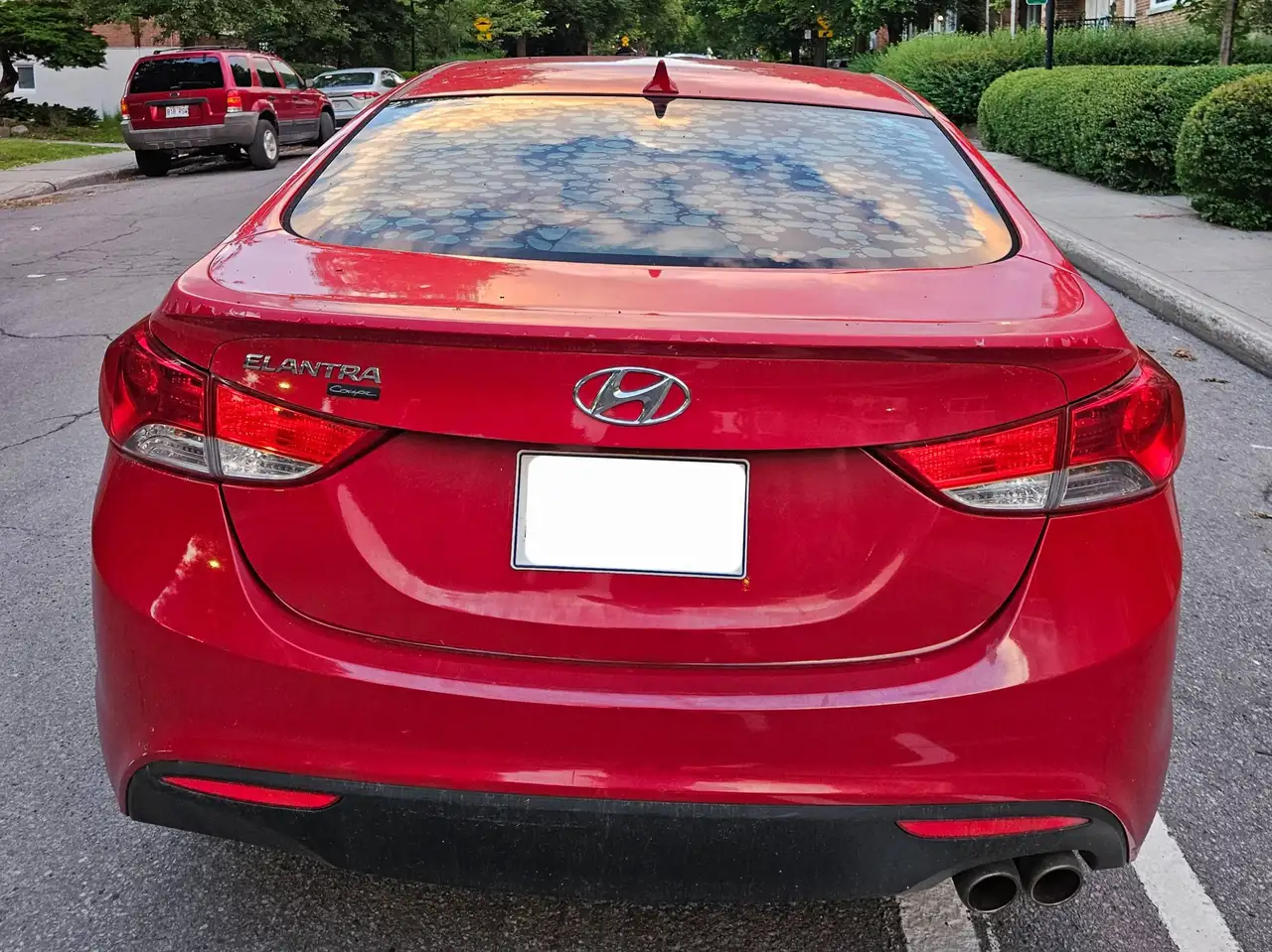 Hyundai ELANTRA снимка Hyundai ELANTRA