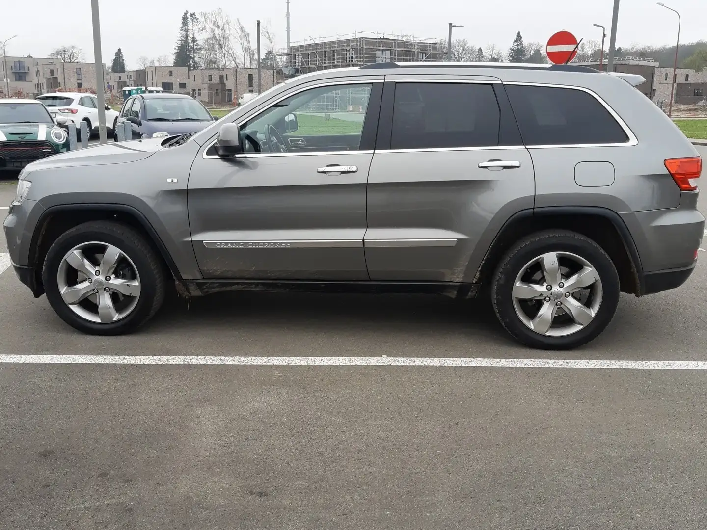 Jeep Grand Cherokee 3.0 crd Limited Tech auto Szary - 1