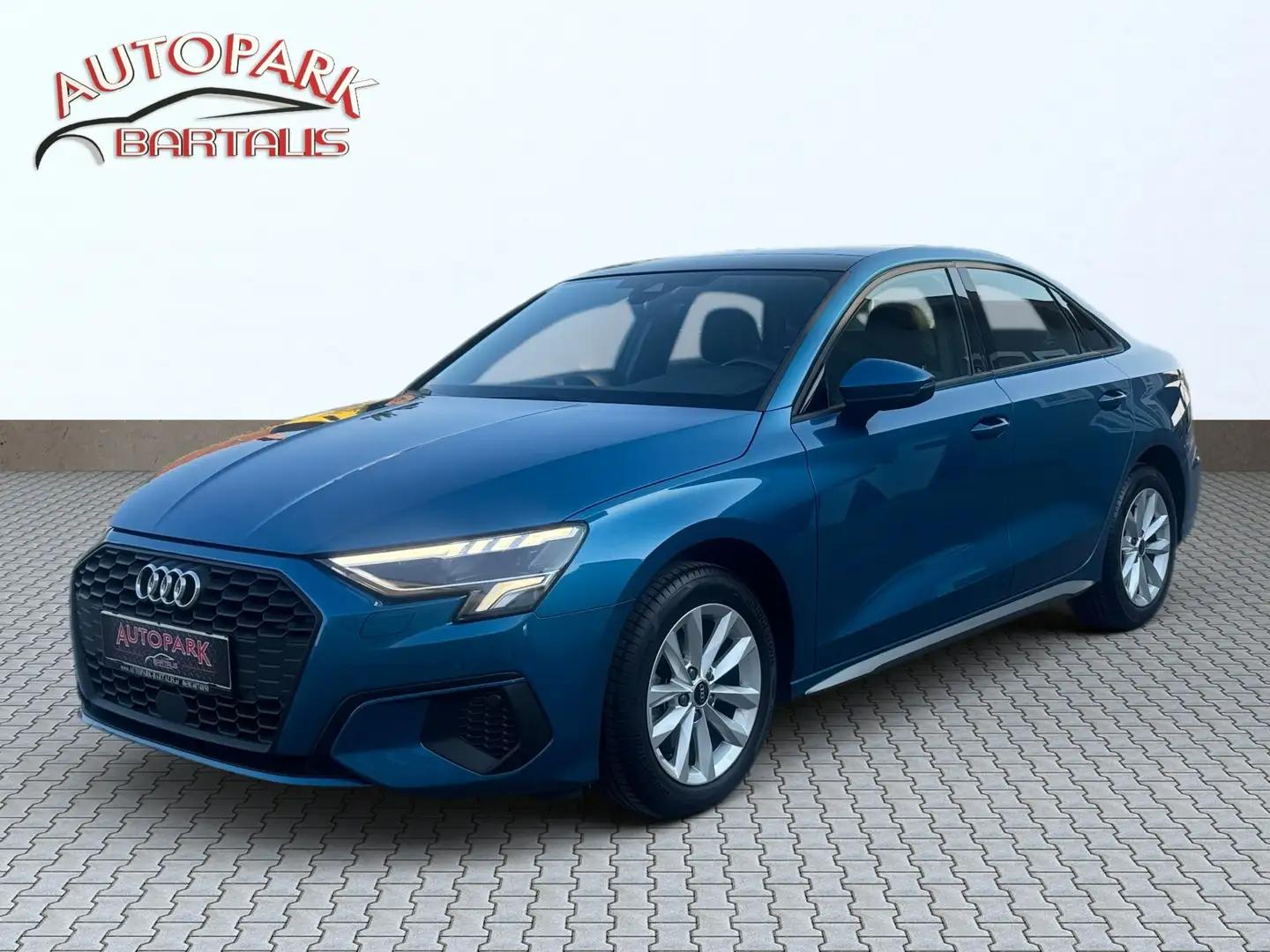 Audi A3 35 TFSI**VIRTUAL**LED**KAM**PANO**AHK** Blau - 1