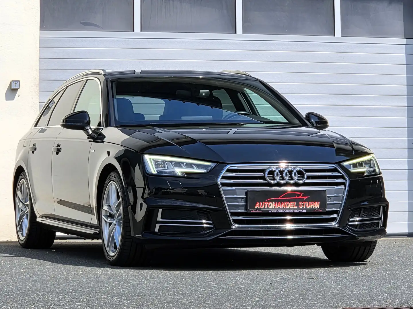 Audi A4 A4 Av 2,0TDI Sport Sline S-tr *Matrix*Virtual*AHK* Schwarz - 2