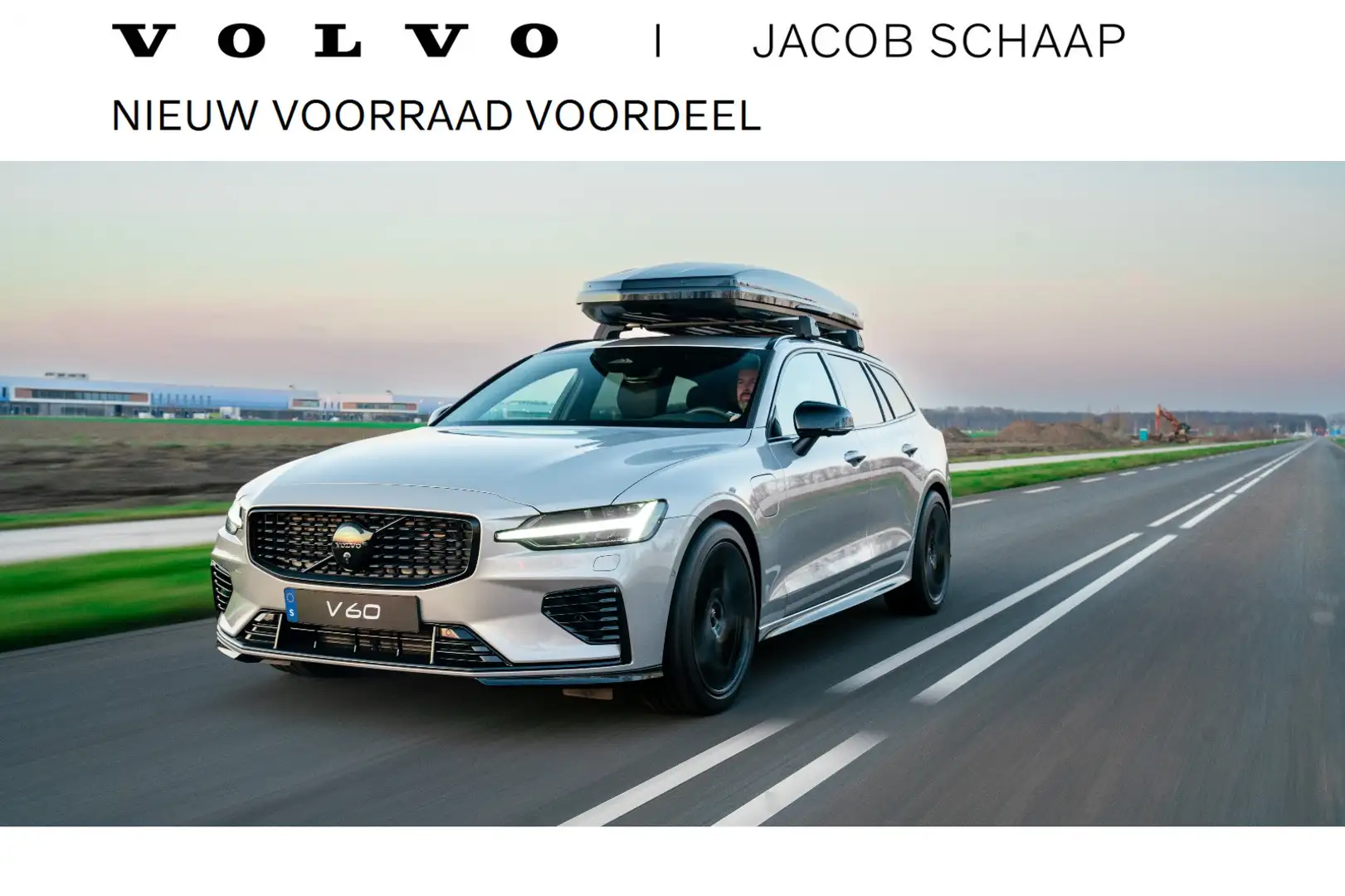 Volvo V60 T6 Recharge AWD Ultimate Dark / Custom made Black Grijs - 1