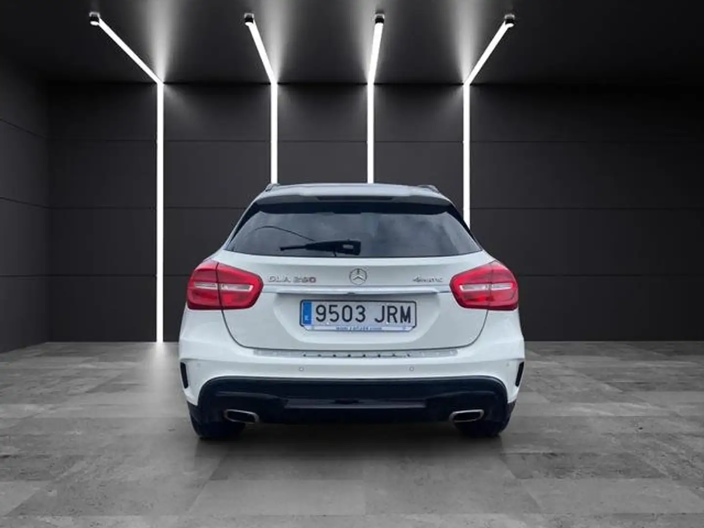 Mercedes-Benz GLA 250 4Matic 7G-DCT Blanc - 2