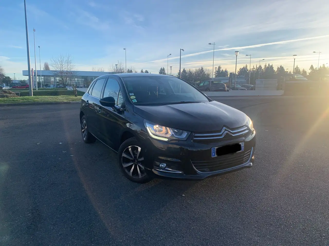 Citroen C4 BlueHDi 120 S\u0026S EAT6 Millenium