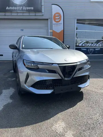 Alfa Romeo Junior 1.2 Turbo Hybrid Ibrida Speciale