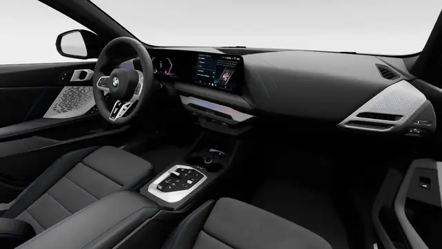 BMW 1 Series view 14