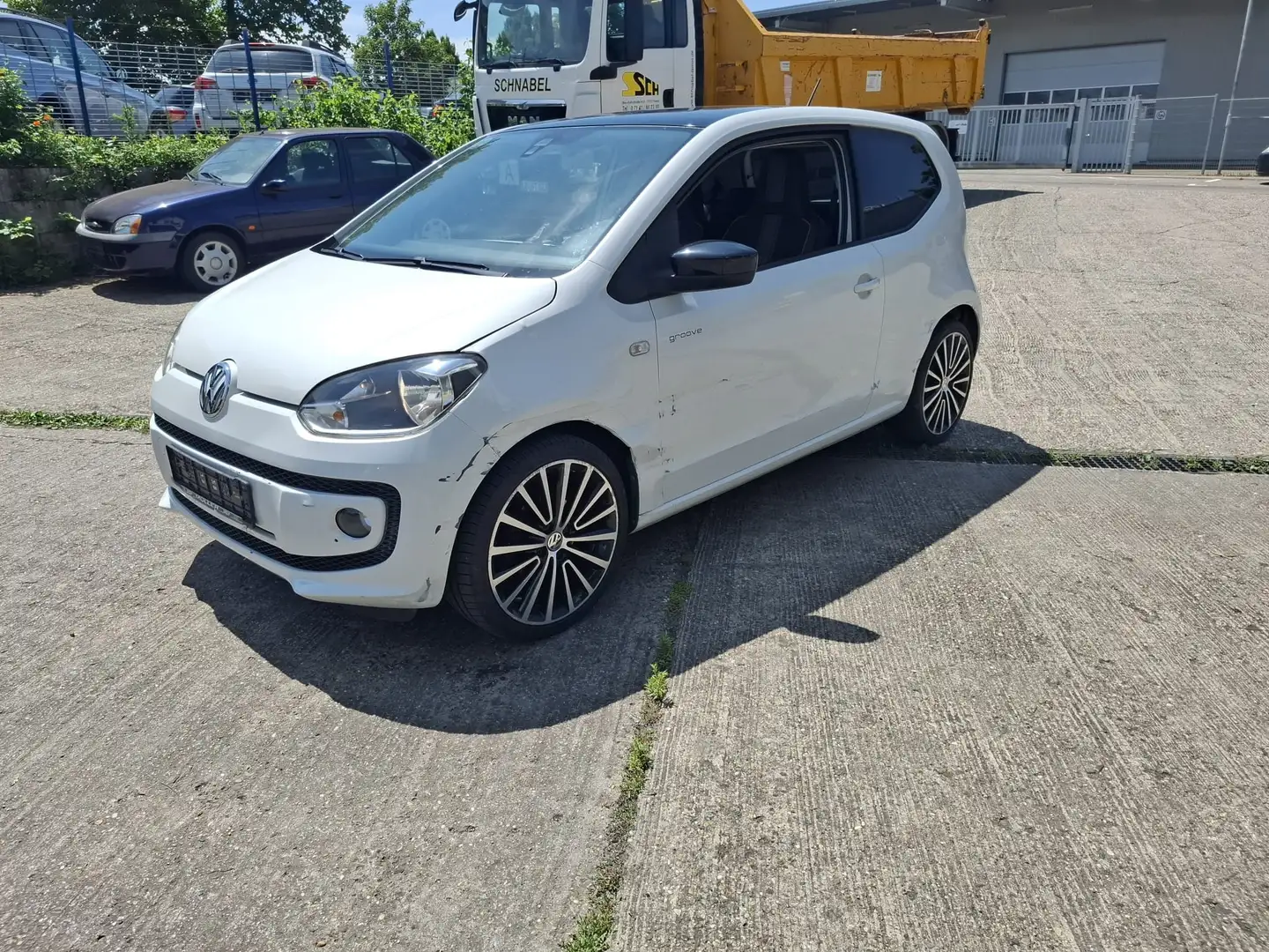 Volkswagen up! high Weiß - 1