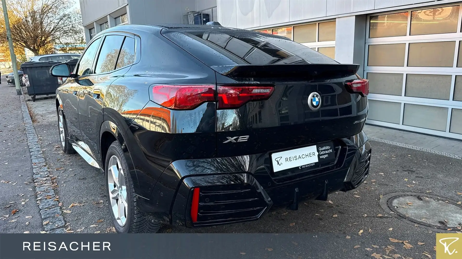 BMW X2 xDrive20d M Sport,AHK,DA+,HuD,adLED Schwarz - 2