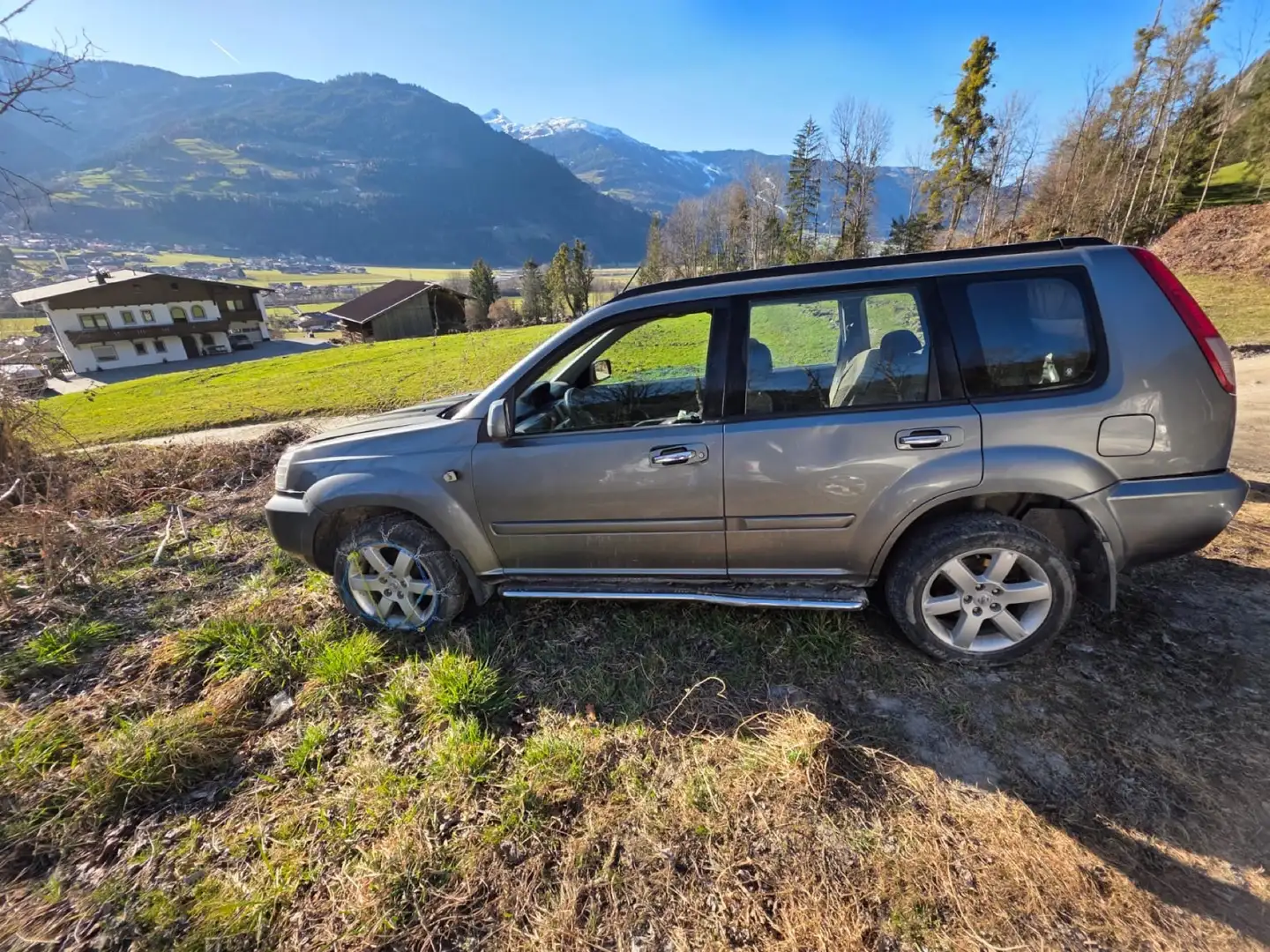 Nissan X-Trail Elegance 2,2 dCi 16V - 2