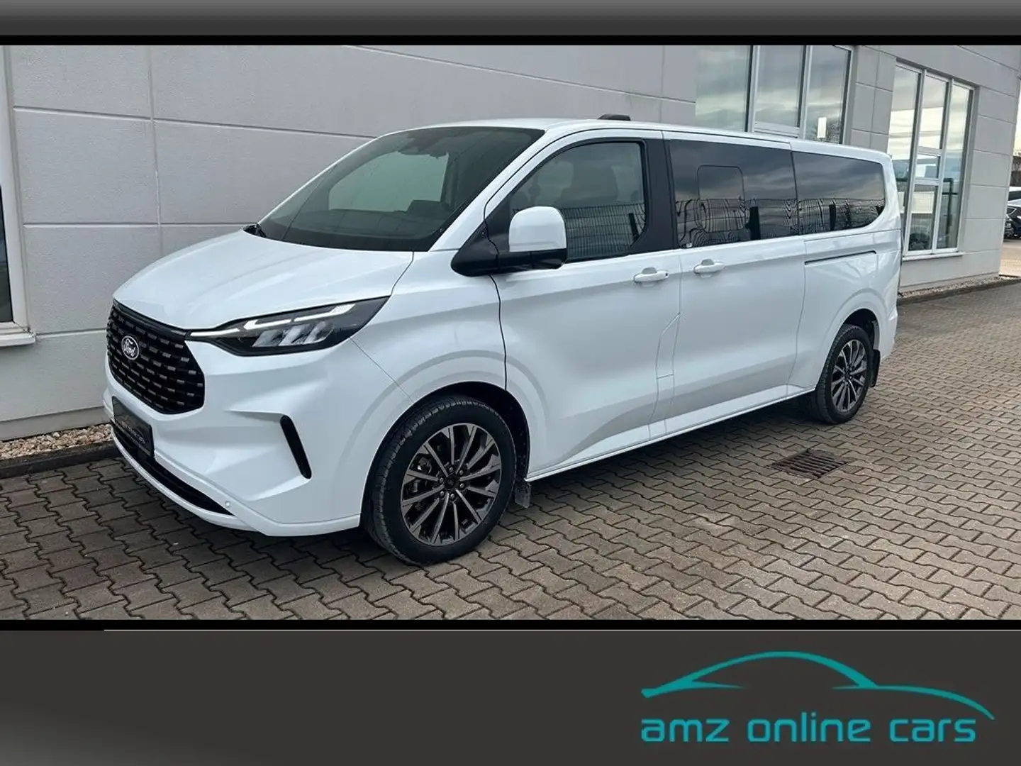 Ford Tourneo Custom Titanium X L2 AWD ACC*LED*AHK*360 Weiß - 1