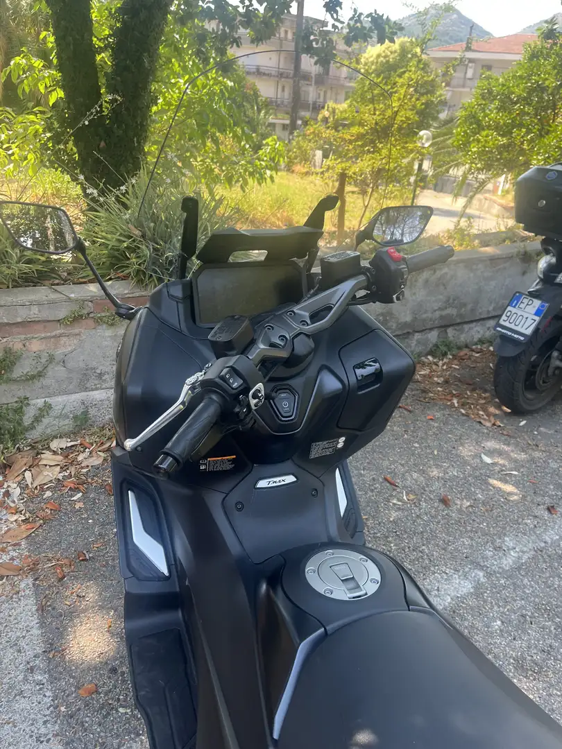 Yamaha TMAX 560 abs - 2