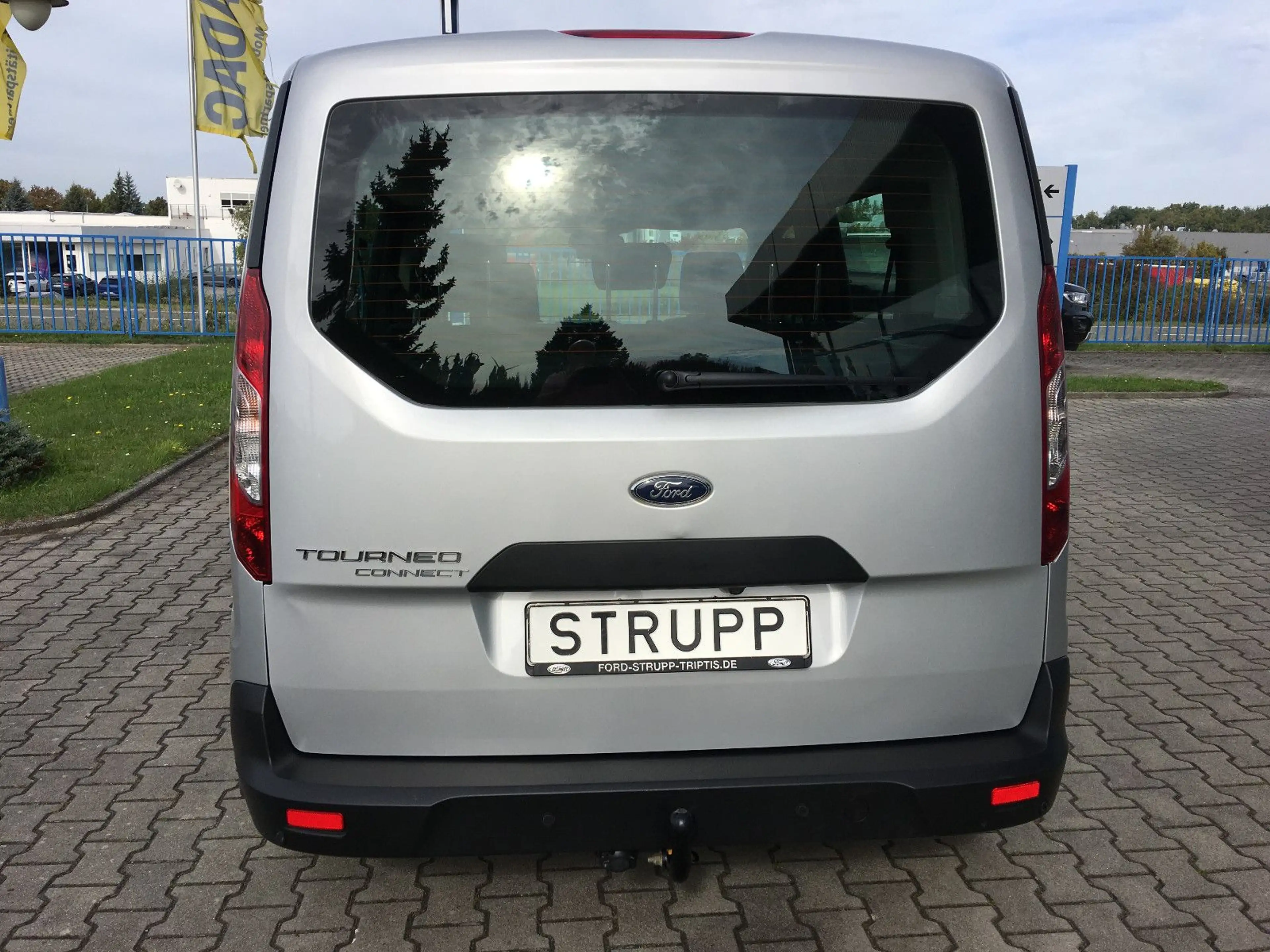 Ford Tourneo Connect Trend Navi/Kamera/PDC/AHK — photo 4