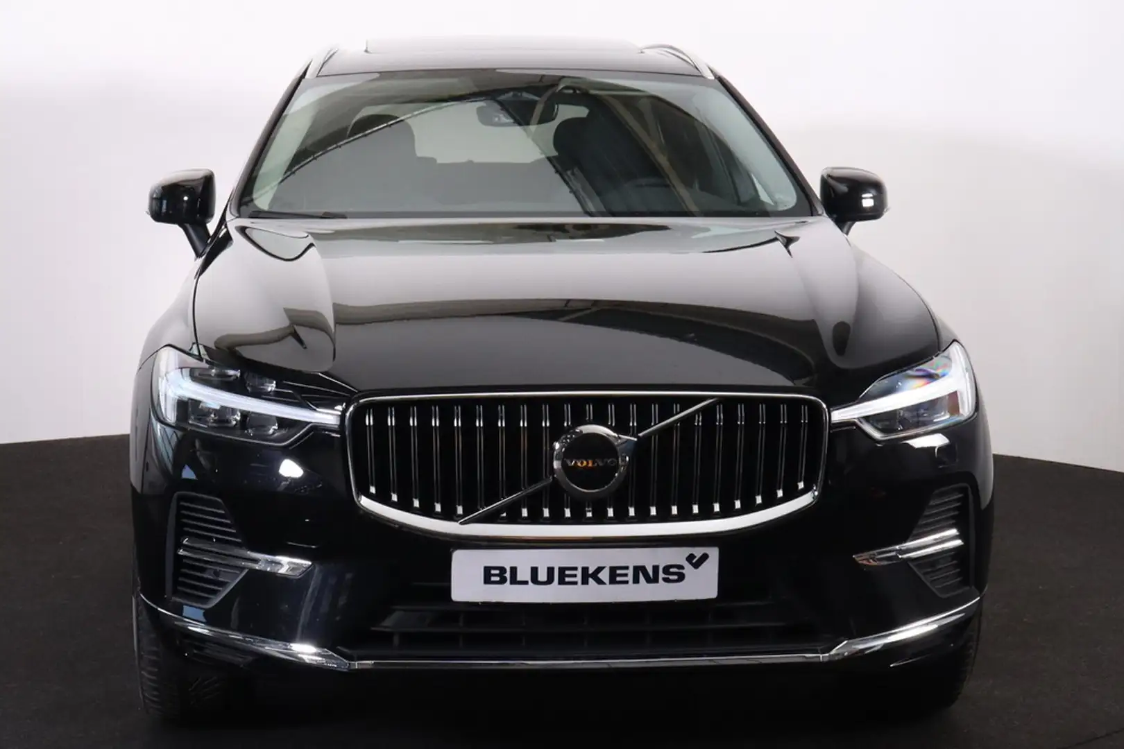 Volvo XC60 T6 Recharge AWD Core Bright - LONG RANGE - Panoram Zwart - 2