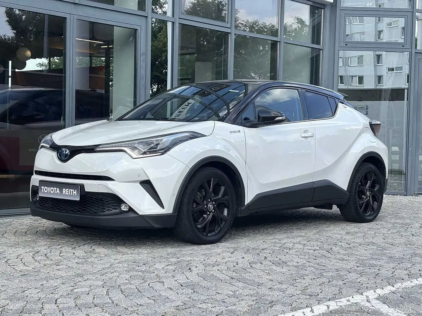 Toyota C-HR 1,8 l Hybrid Style Selection - JBL Soundsystem Weiß - 2