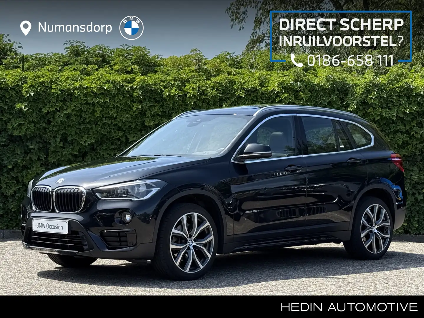 BMW X1 xDrive20i | Leder | Sportline | Panorama dak | Nav Zwart - 1
