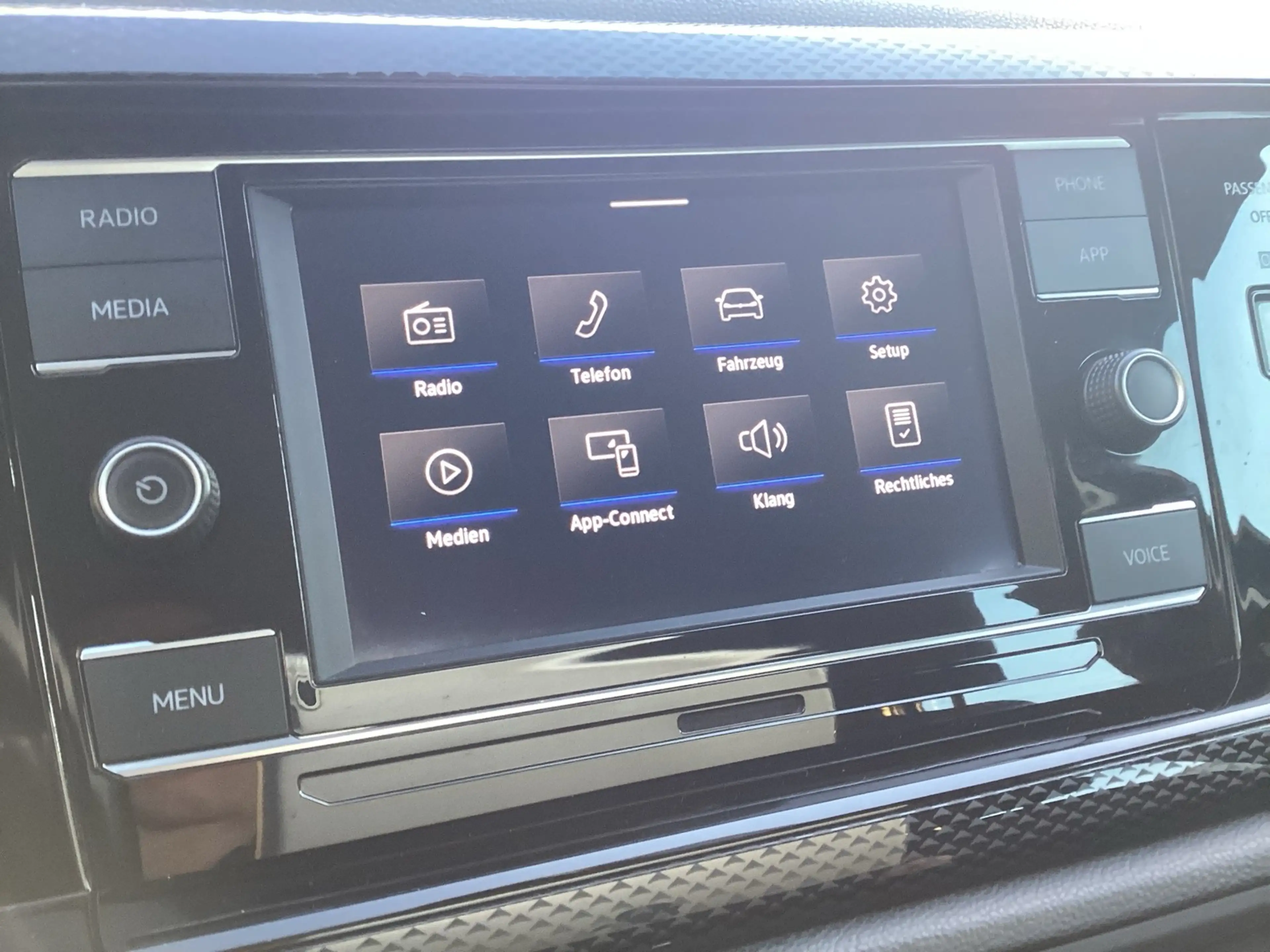 Volkswagen Polo Life LED CarPlay AID SH — photo 15