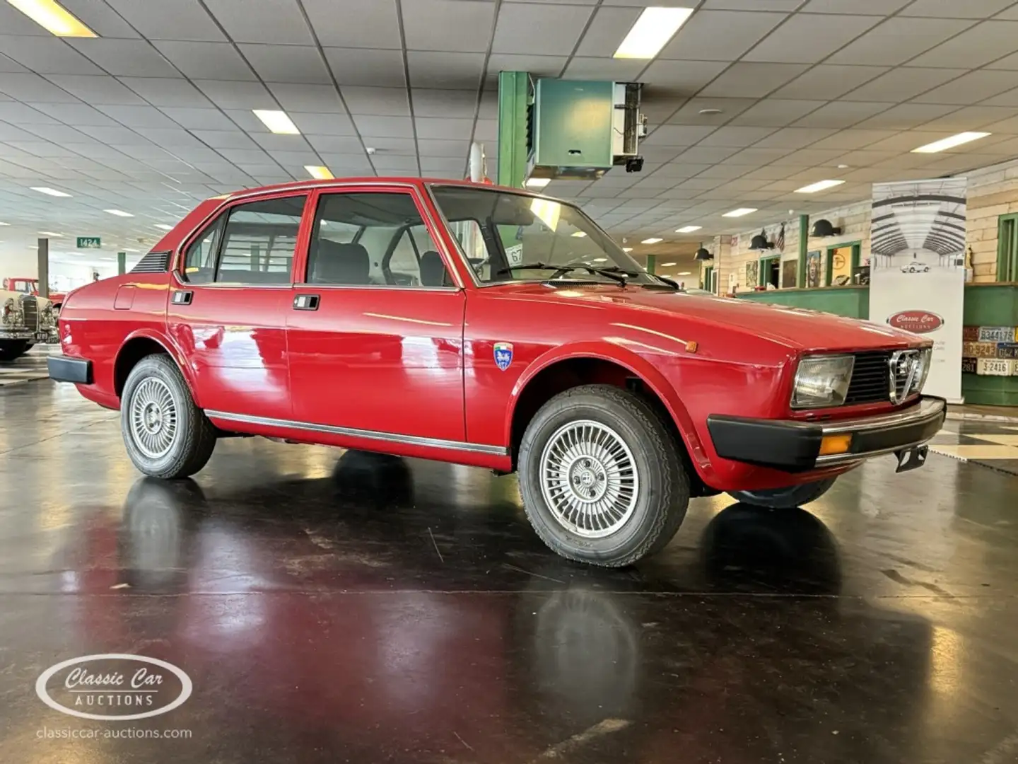 Alfa Romeo Alfetta 2.0  - ONLINE AUCTION Roşu - 1