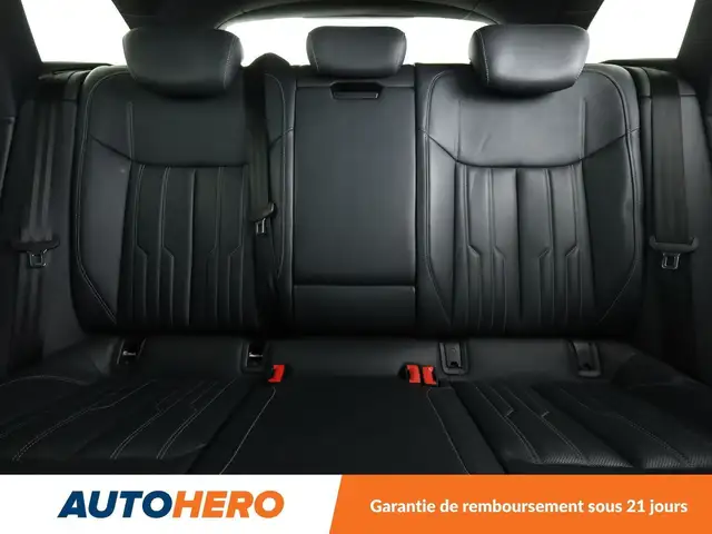 Audi A6 view 16