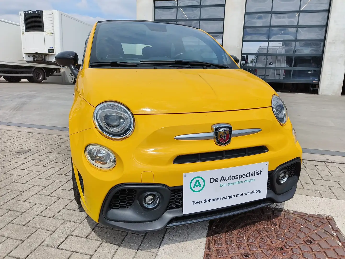 Abarth 500 SPA FRANCORCHAMPS SPECIAL EDITION - 31/150 Geel - 2