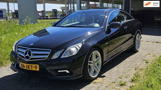 Mercedes-Benz E 350 Coupé CGI Elegance