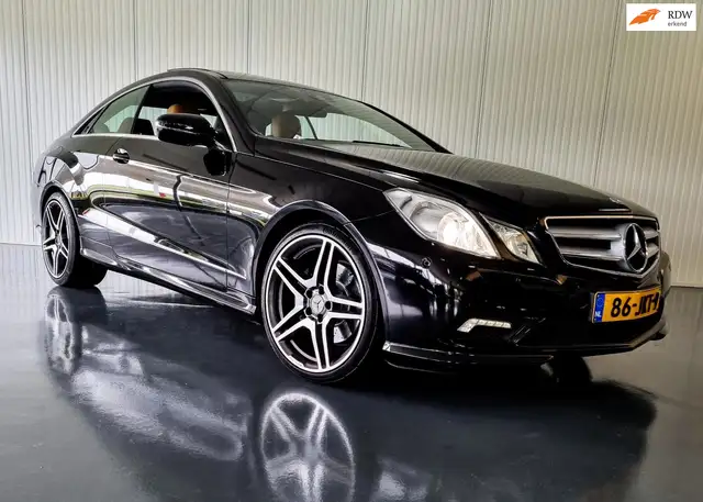 Mercedes-Benz E 350 Coupé CGI Elegance