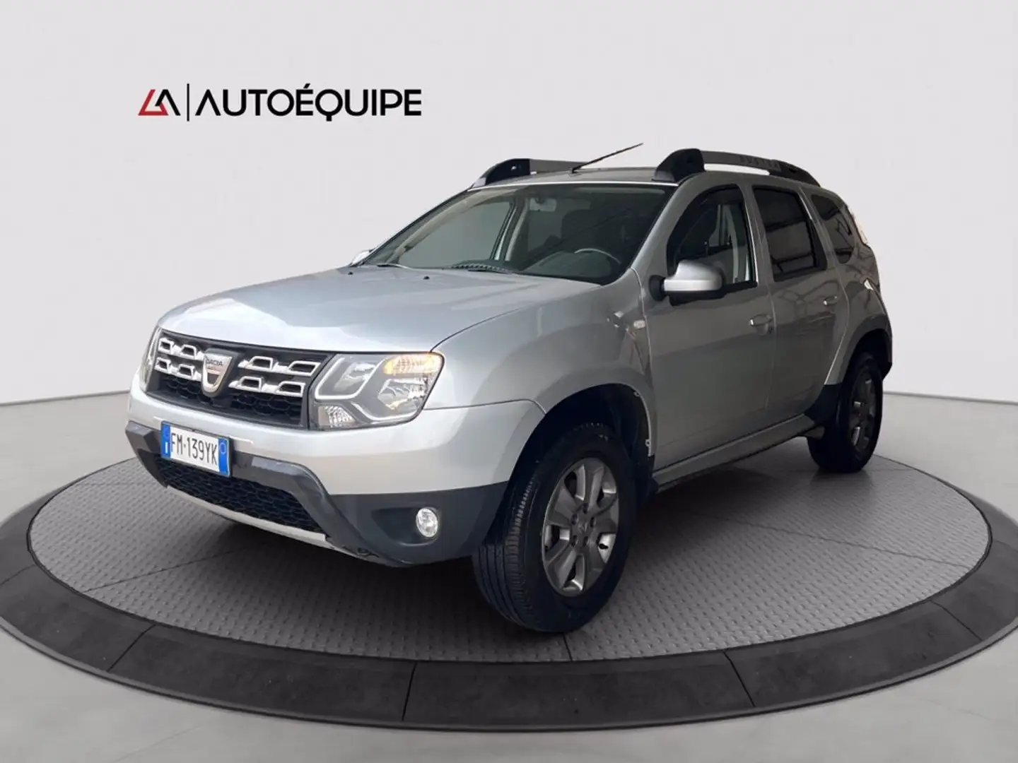 Dacia Duster 1.5 dci Brave 4x2 s&s 110cv Gris - 1