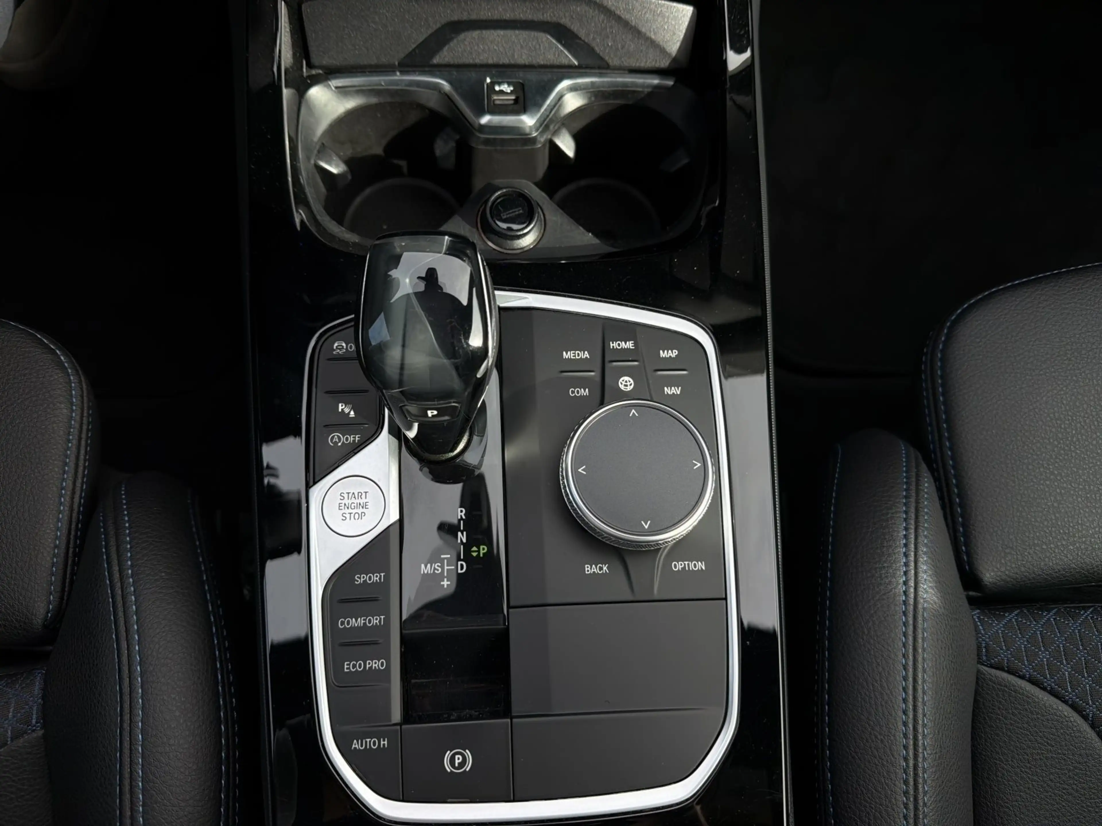 BMW 235 M235i xDrive A — photo 13