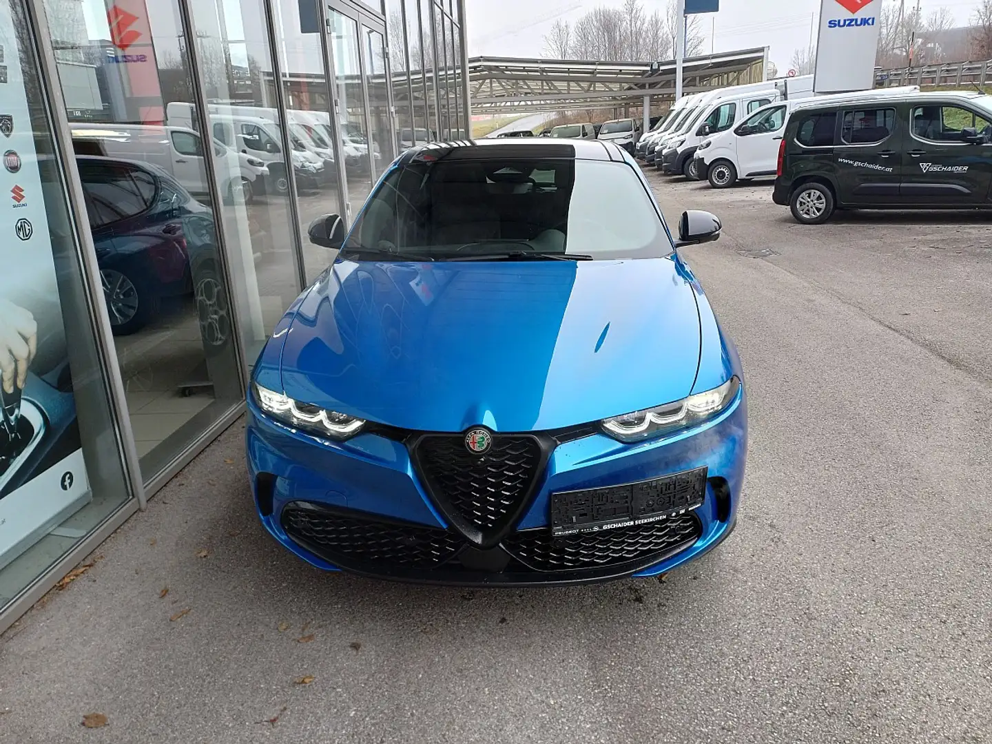 Alfa Romeo Tonale Veloce 1.5 T4 48V MHEV VGT DCT Blau - 2
