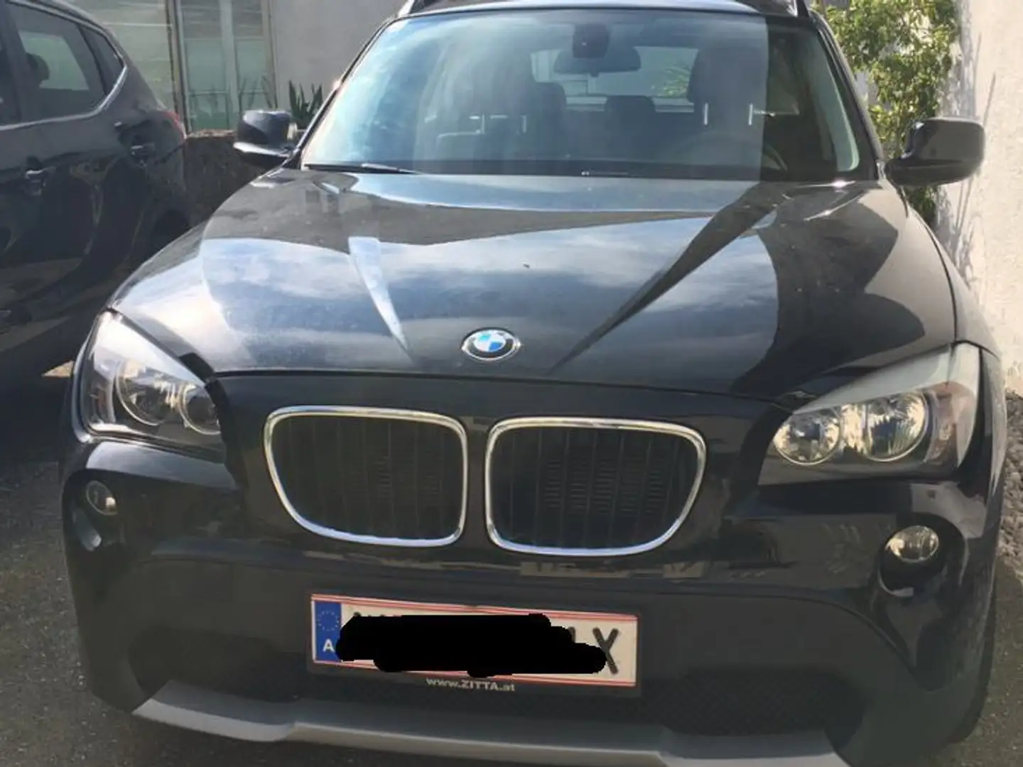 BMW X1 X1 xDrive18d Österreich Paket Schwarz - 1