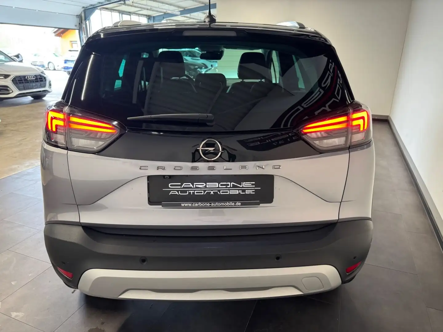 Opel Crossland X 1.5 Diesel ** Tolle Ausstattung** Grau - 2