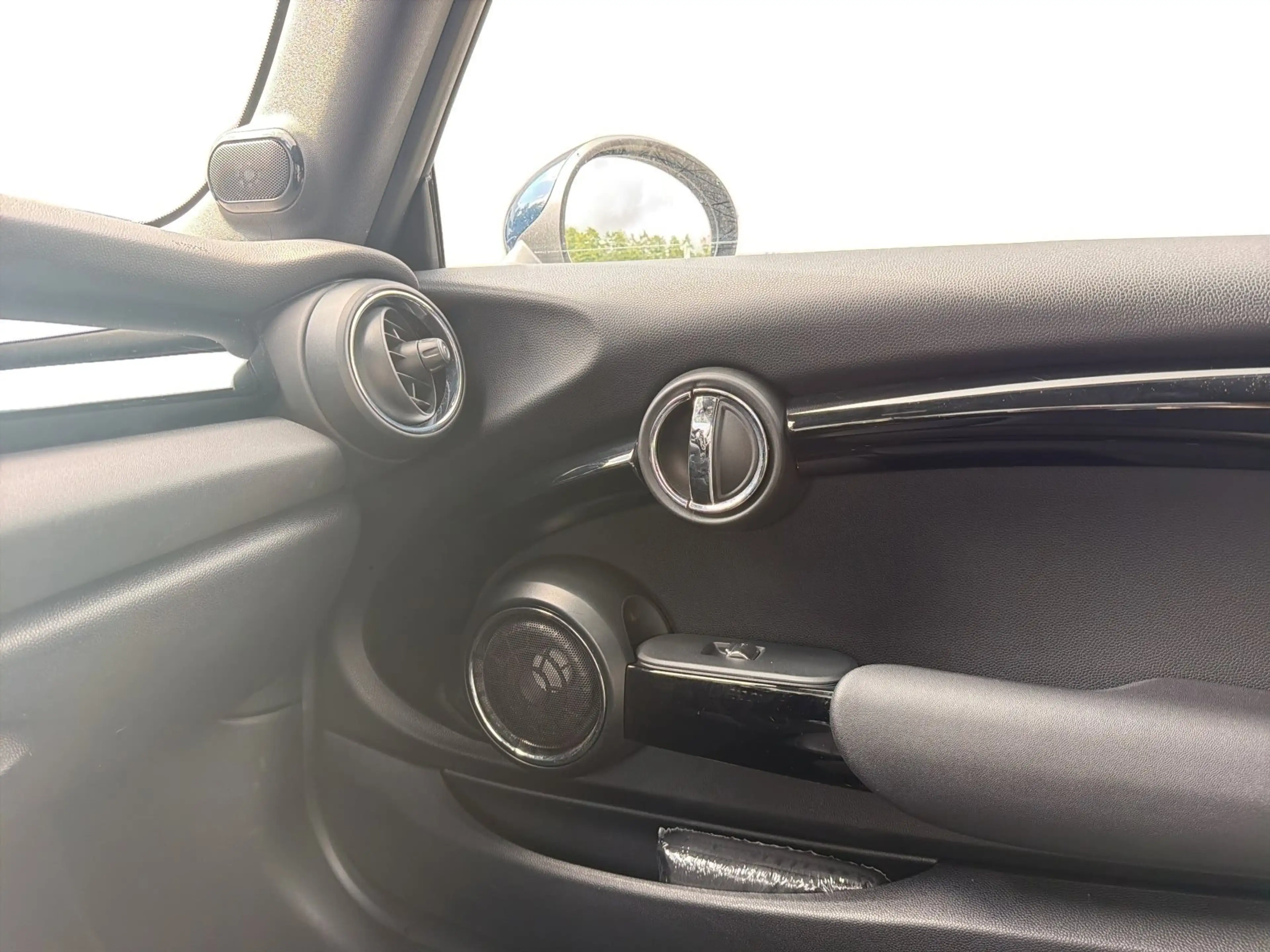 MINI Cooper S Cabrio Cooper S Cabrio HEAD-UP RFK HIFI SPORTSITZE LED — photo 16