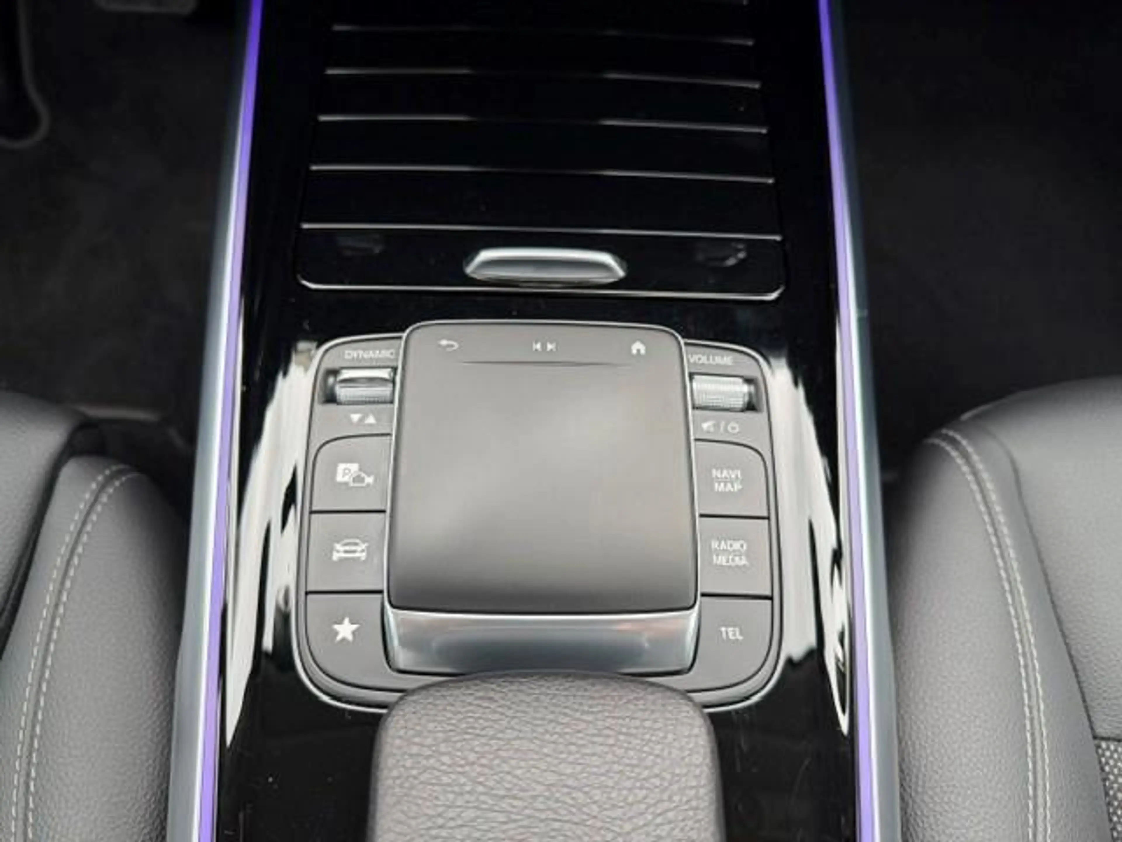 Mercedes-Benz EQB 250 Luxury Line 67kWh SOH 96% Acarplay/Leer/360Camera/ — photo 15