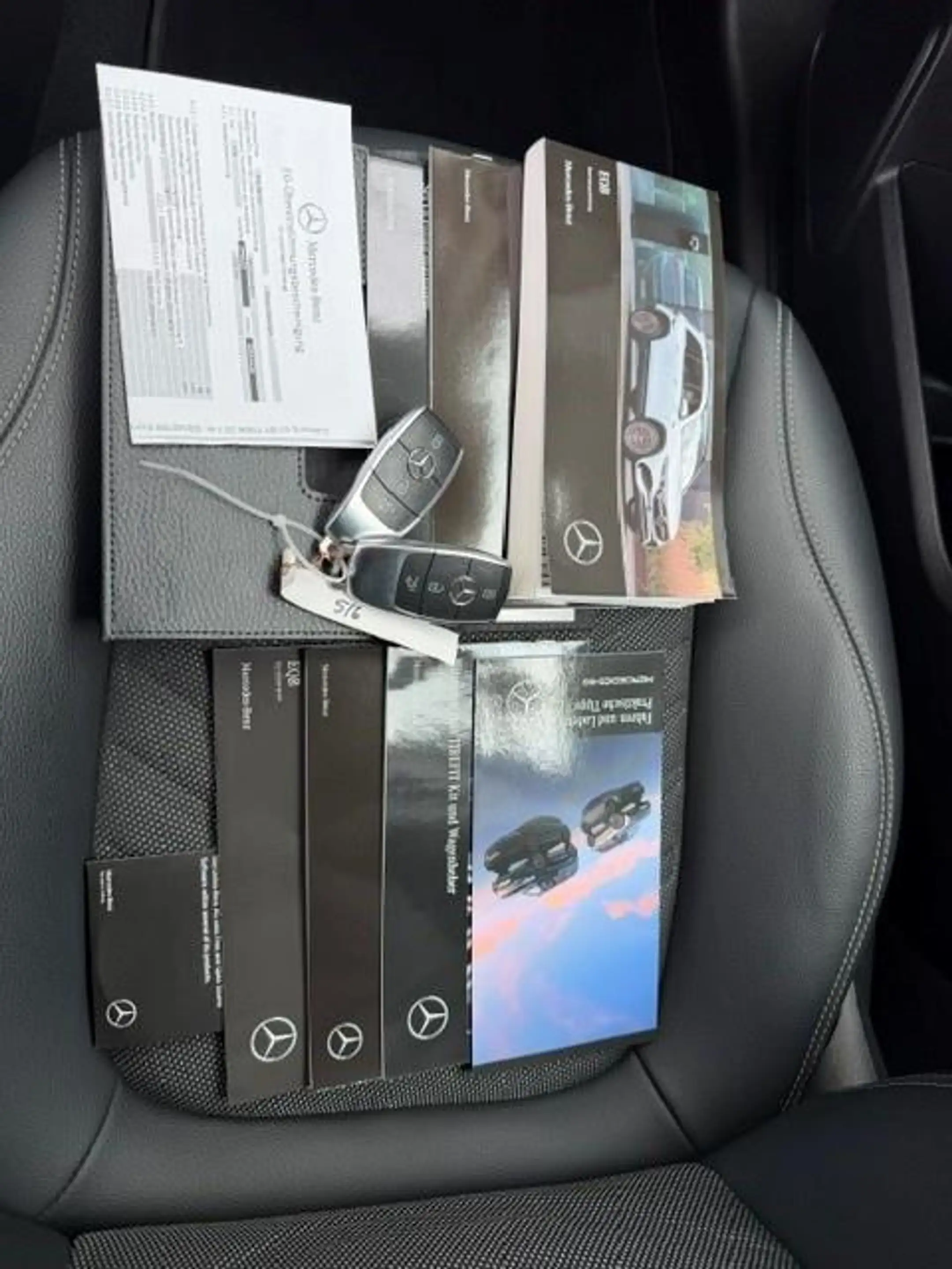 Mercedes-Benz EQB 250 Luxury Line 67kWh SOH 96% Acarplay/Leer/360Camera/ — photo 21