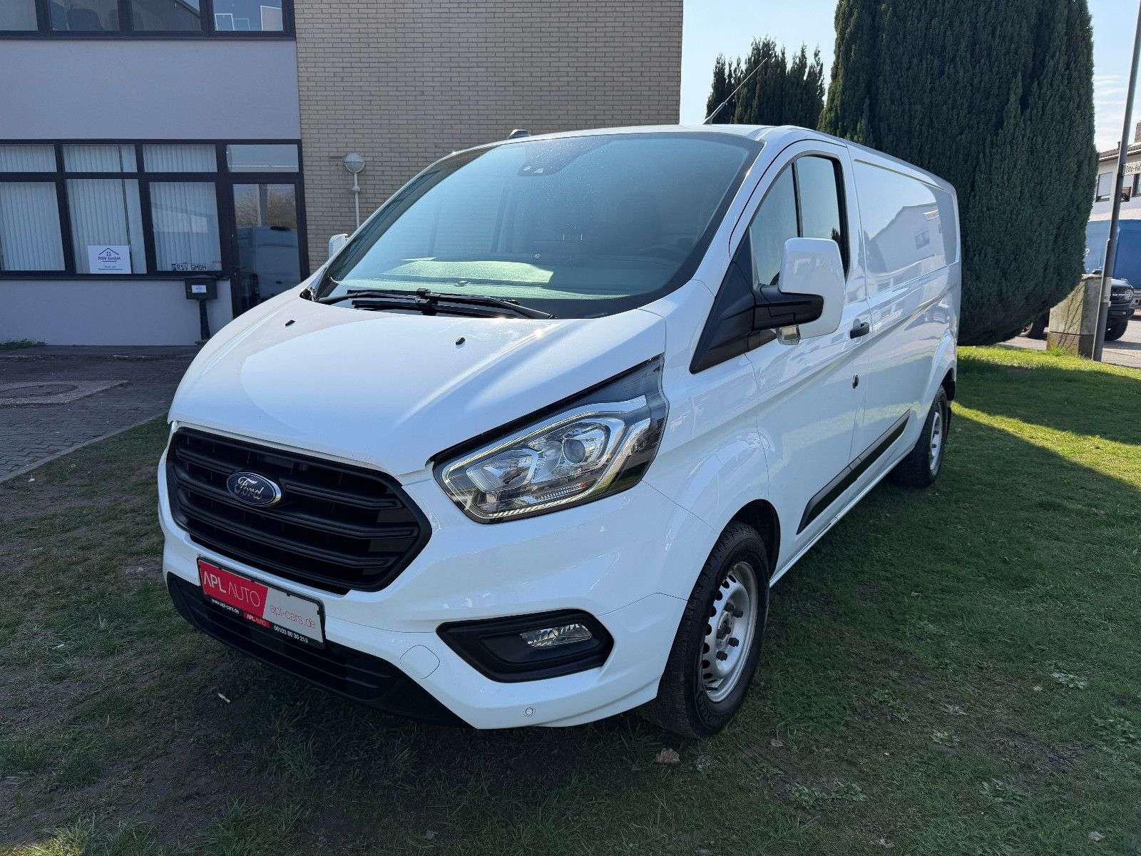 Second hand Ford Transit Custom 