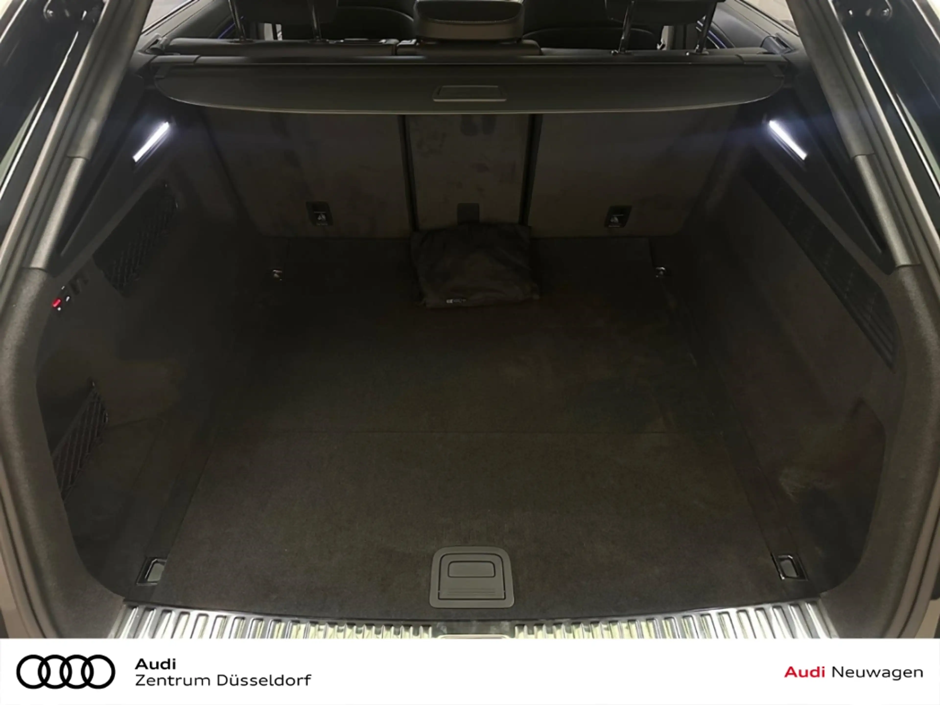 Audi RS Q8 Performance V8 BiTurbo Pano Massage Carbon B&O Adv — photo 8